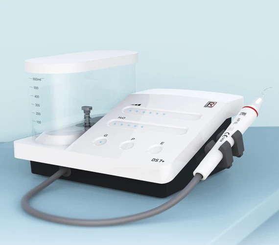 MaxPiezo DS7+ Ultrasonic scaler